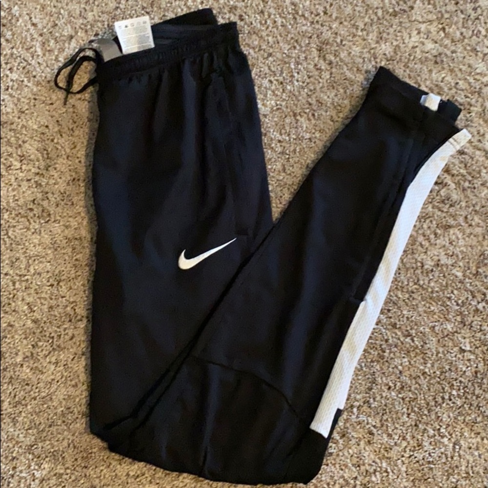 Nike dry fit sweatpants